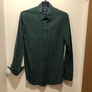 Charles Tyrwhitt 100% cotton button down shirt